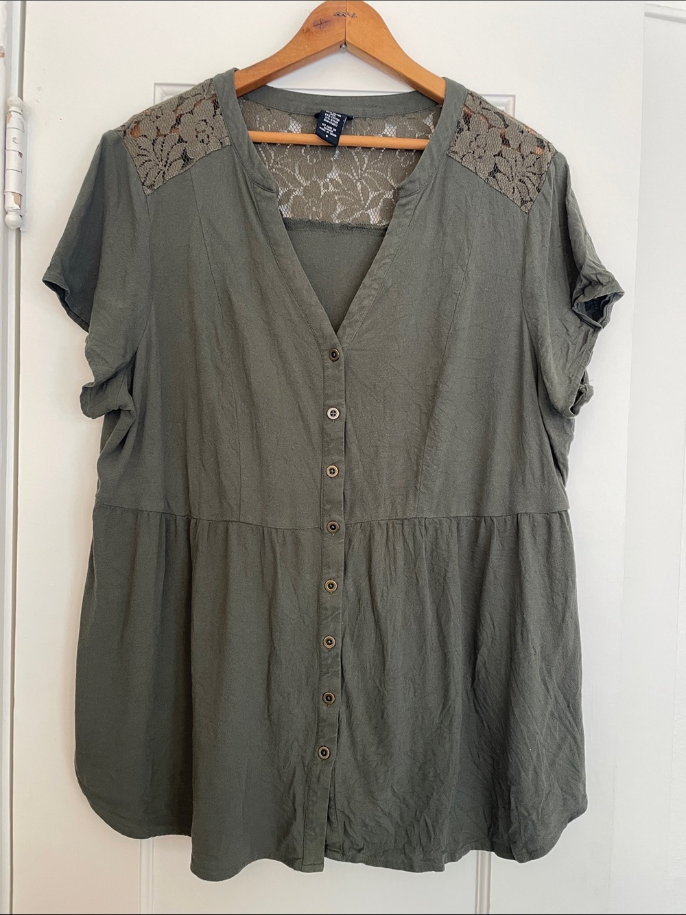 Torrid Olive Green Button-Front Lace Yoke Peplum Blouse | 2X